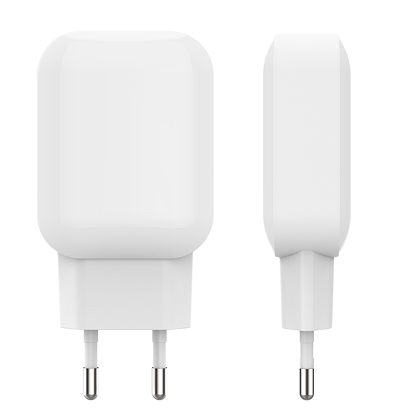 歐規(guī)三口USB充電器