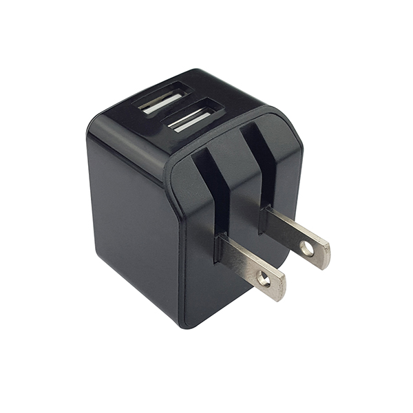 迷你美規(guī)折疊雙USB充電器-ST630