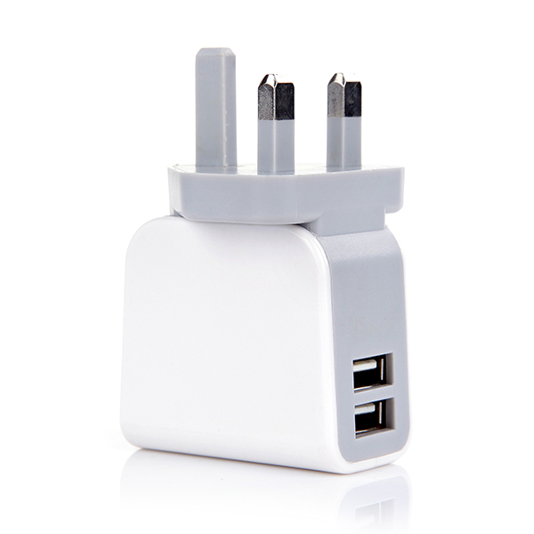 英規(guī)、美規(guī)、歐規(guī)3.1A雙USB充電器-ST30