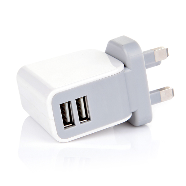 英規(guī)、美規(guī)、歐規(guī)3.1A雙USB充電器-ST30