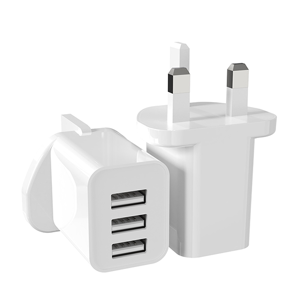 3USB 旅行充電器-ST590 英規(guī)