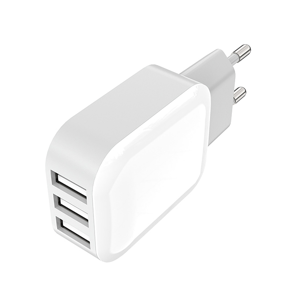 歐規(guī)三口USB充電器-ST560